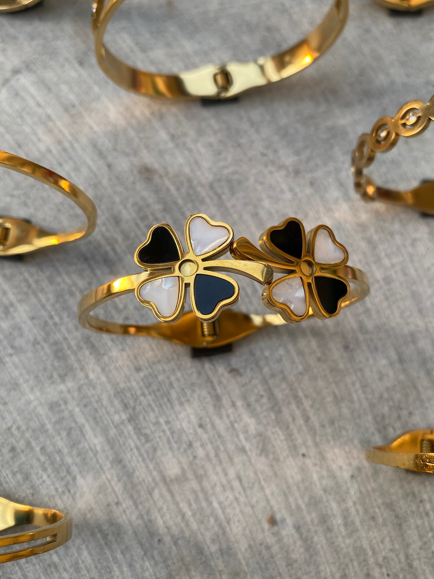 Clover Leaf Cartier - Layla