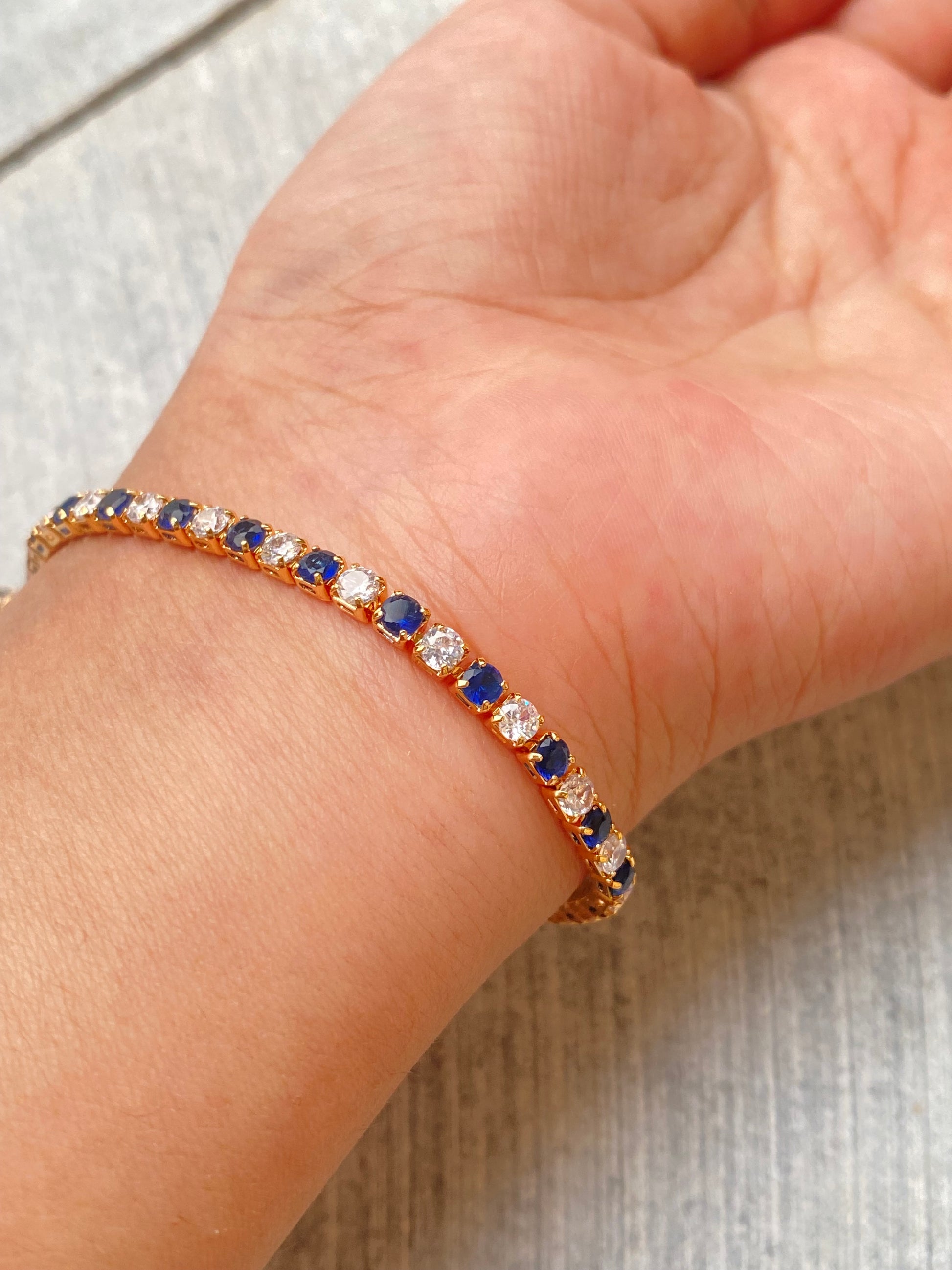 Sapphire White Bracelet - Layla