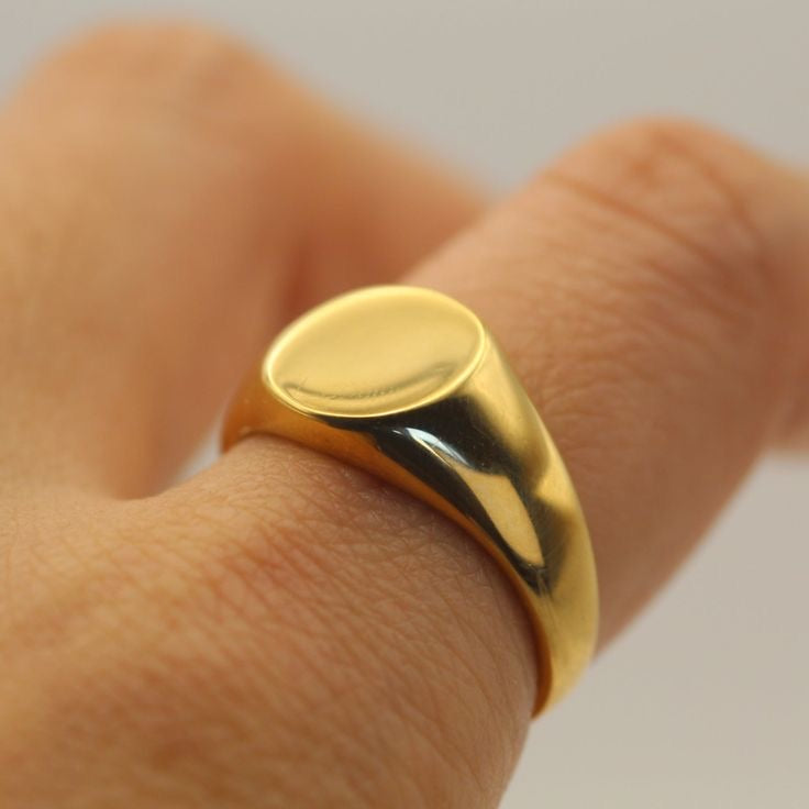 Golden Stainless Steel Ring - Layla