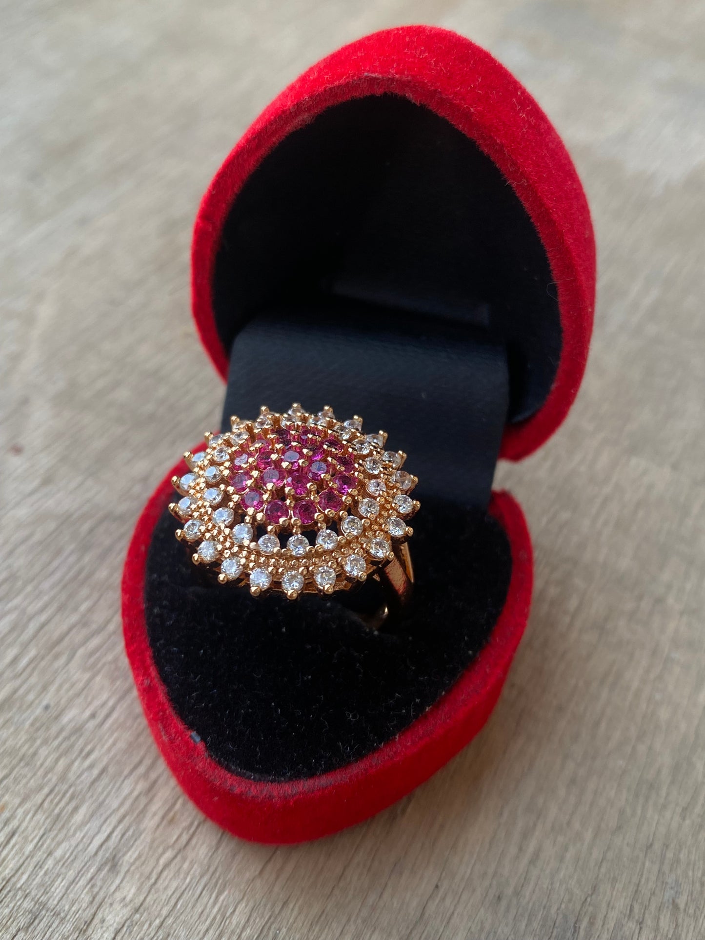 Round Pink Zircon Ring with White Rhinestones