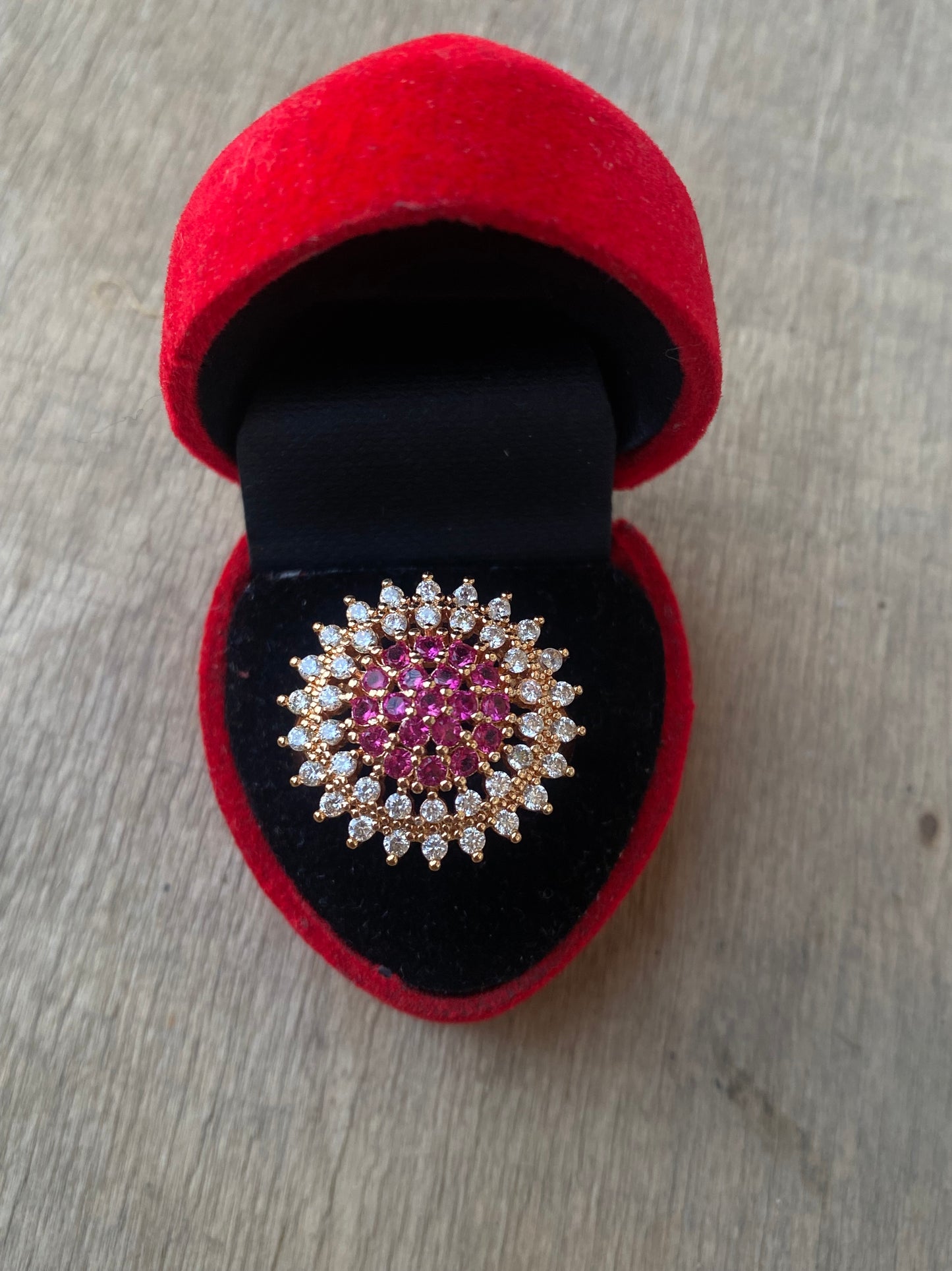Round Pink Zircon Ring with White Rhinestones