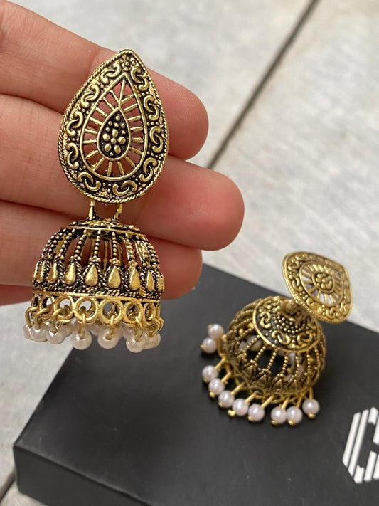 Kaeri Jhumka - Layla