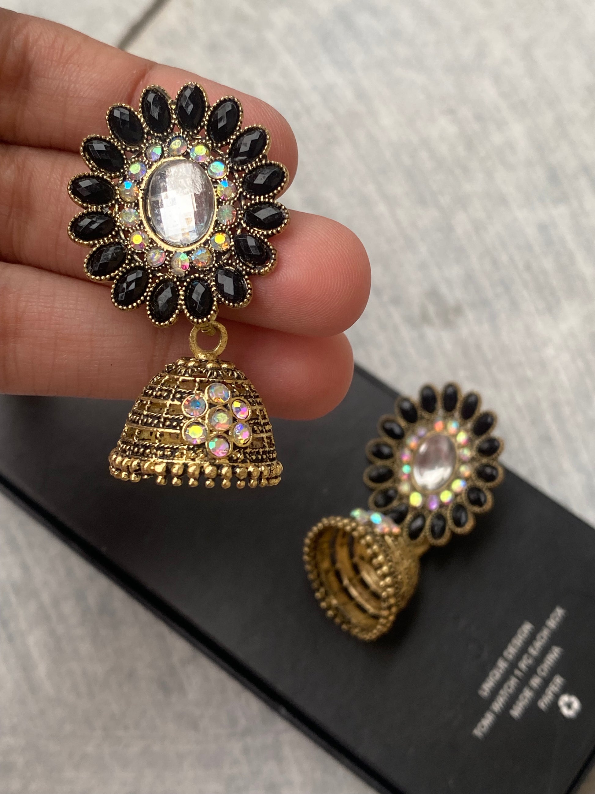 Black Sunflower Jhumka - Layla