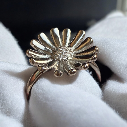 Flower ring